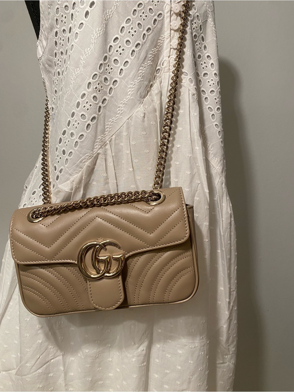 Nwt Gucci Marmont small beige leather bag